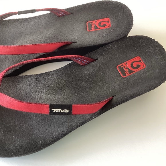 Teva Mush Thongs - Picture 5 of 6